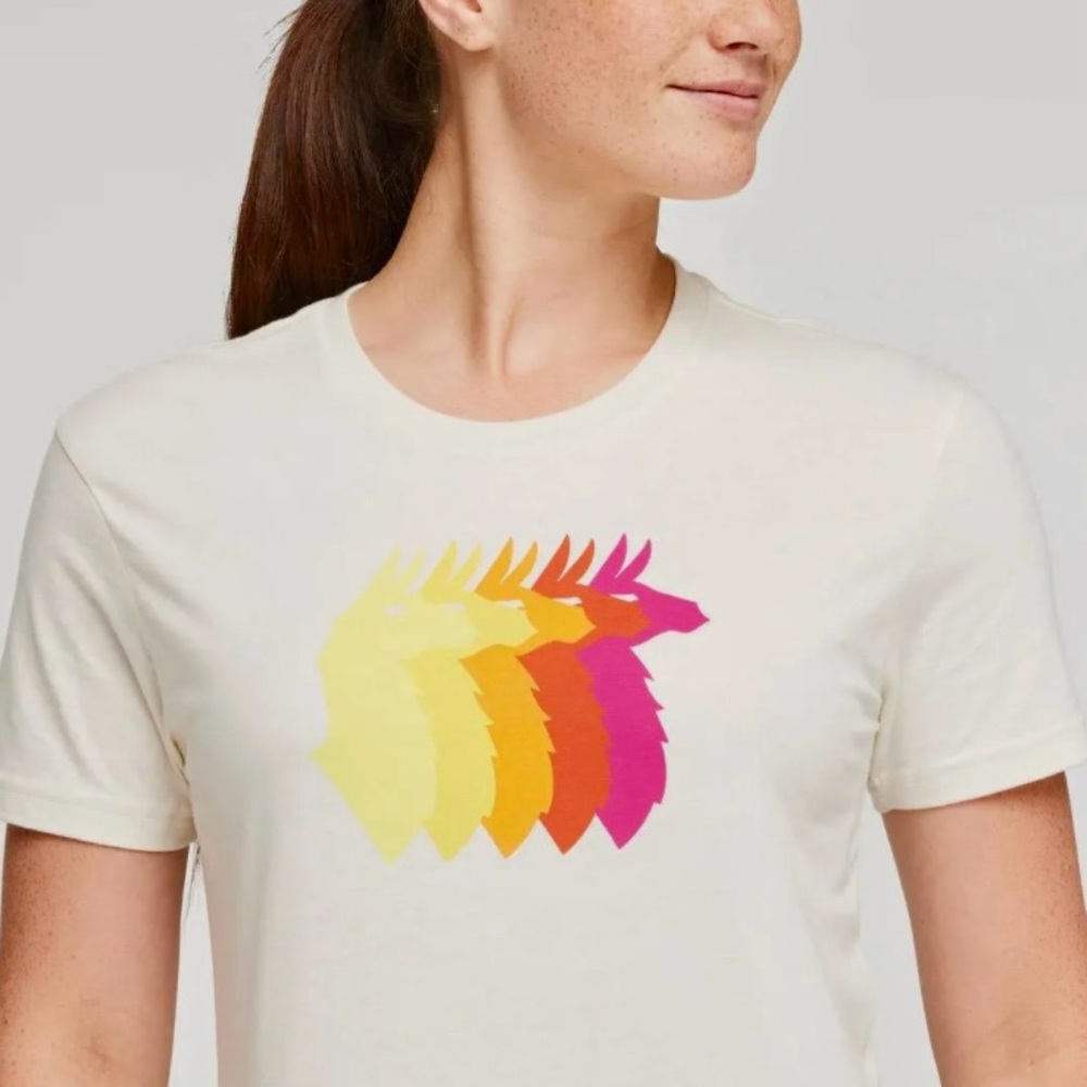 Cotopaxi T-shirt Llama Sequence Short Sleeve Cream Women's size Small